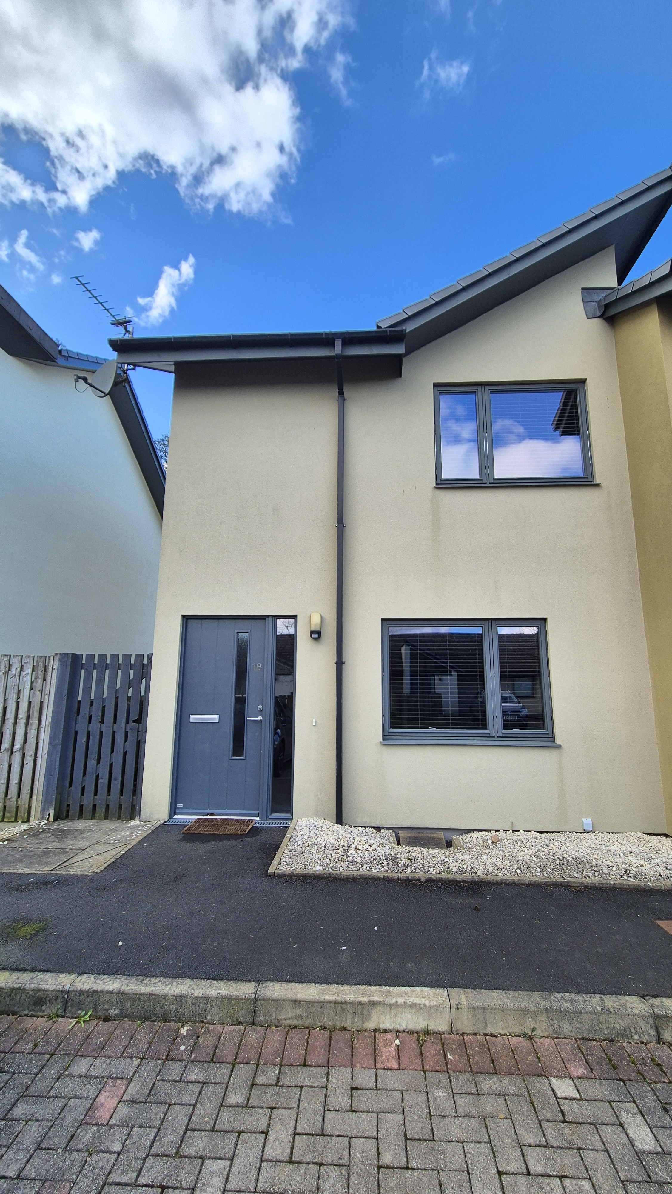 Photograph of Property for rent - 18 Woodlands Drive, Newton Stewart