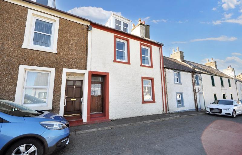 Photograph of 7 Tonderghie Road, Isle of Whithorn